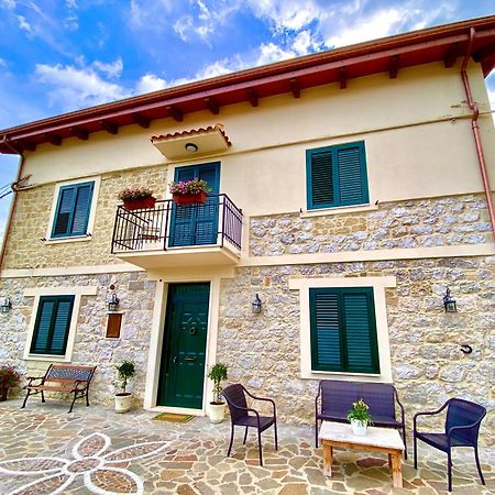 Lenola La Casa Di Nonna Tella Bed & Breakfast エクステリア 写真