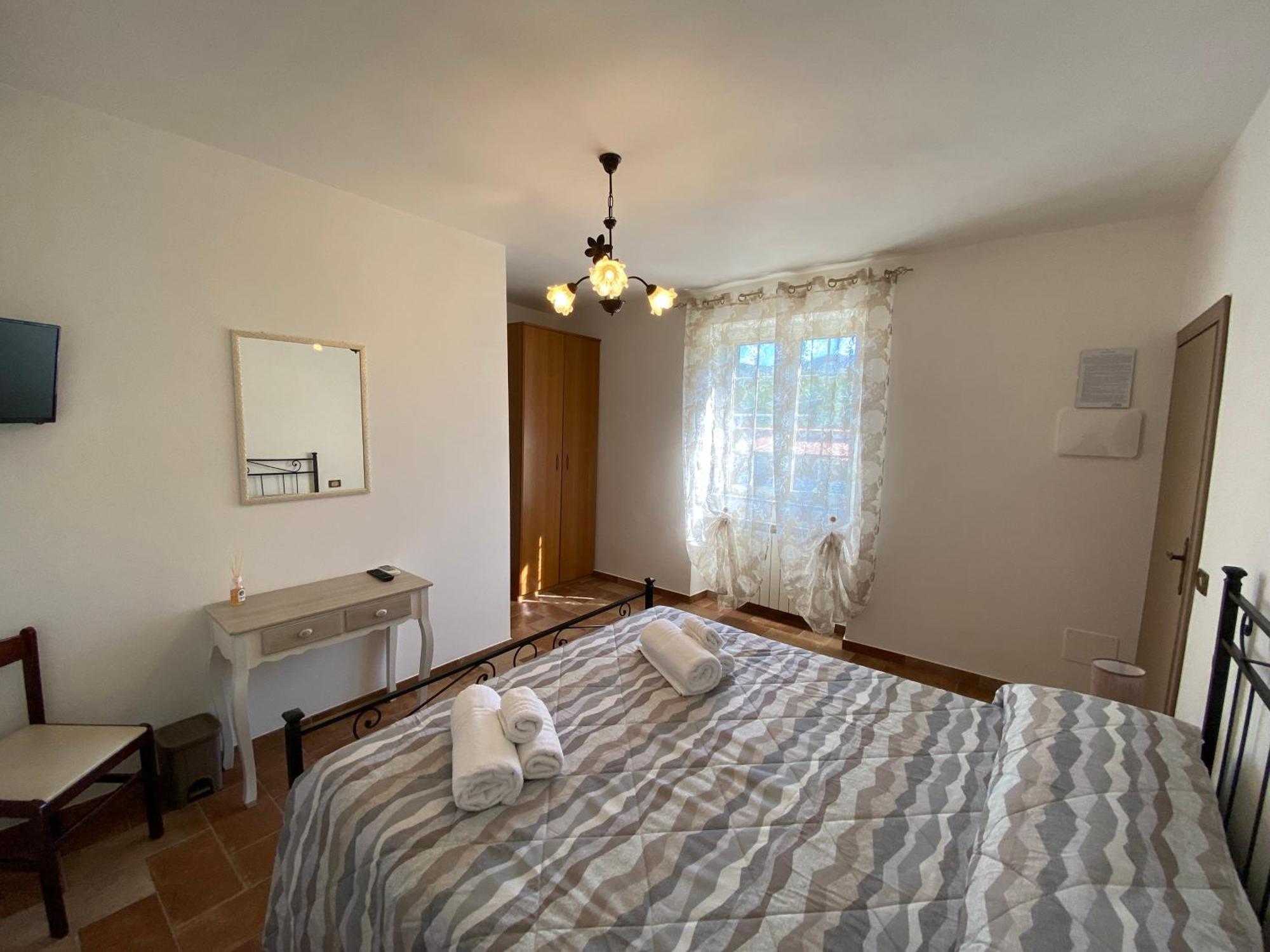 Lenola La Casa Di Nonna Tella Bed & Breakfast エクステリア 写真